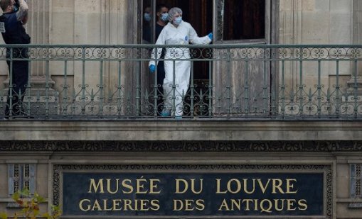 Има още арестувани за обира в Лувъра