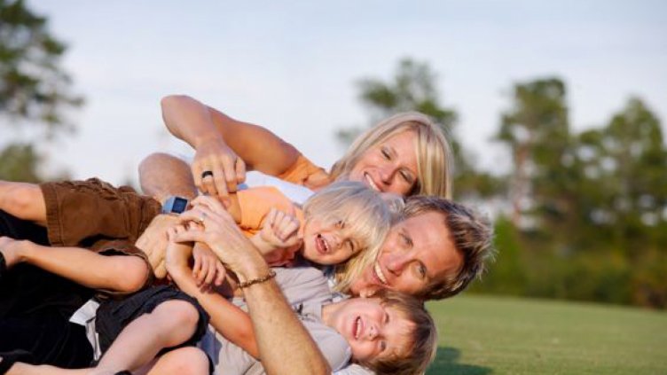 Четири дълги уикенда през 2016