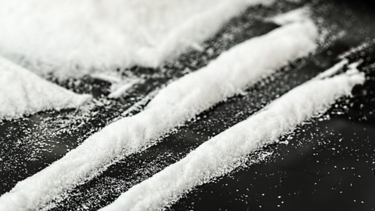 Откриха голямо количество кокаин в склад за плодове в Бургас
