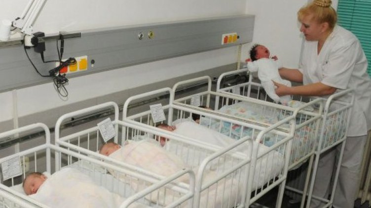 Варна на трето място по брой новородени