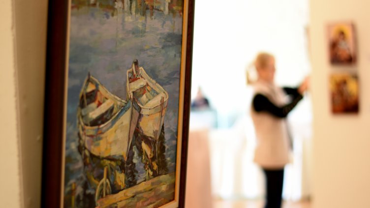 300 творби в помощ на деца в нужда представят в галерия „Графит“