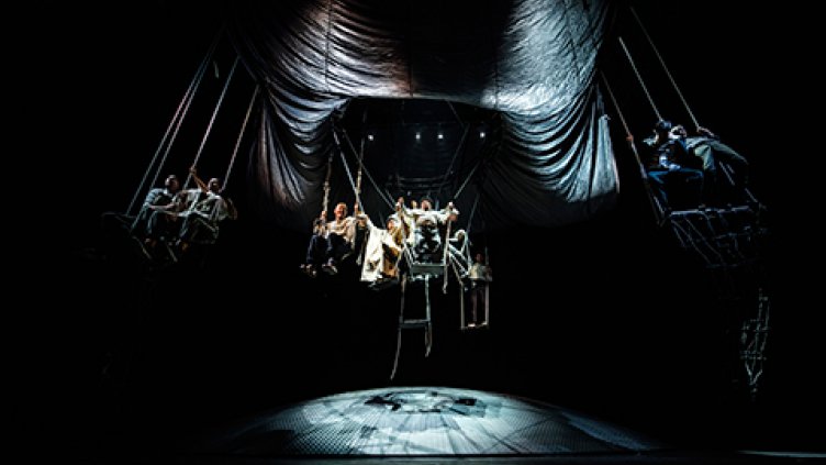 "Опит за летене" на Народния театър и тази вечер в МТФ