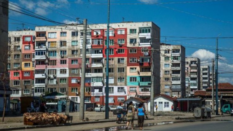 Столипиново – най-мръсното гето в Европа с луксозни апартаменти