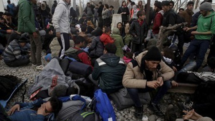 Харманли на протест, разширяват бежанския лагер