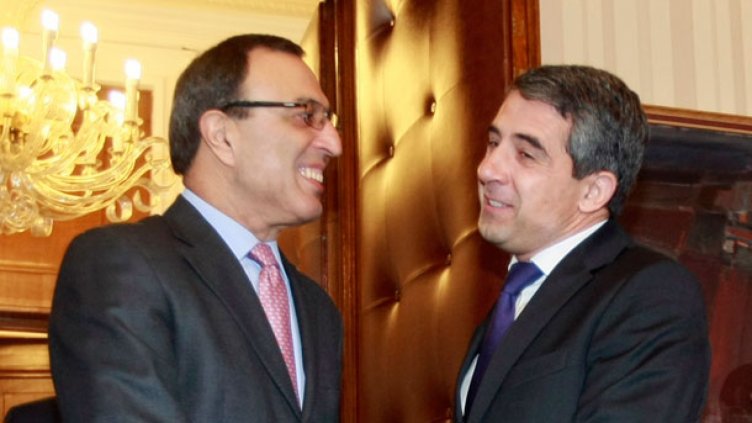 Президентът Петър Стоянов представи книгата си "Преговор на историята"