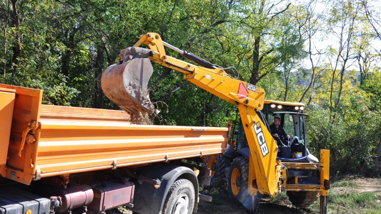 Днес бе направена първата копка на новата придобивка за район „Възраждане“.