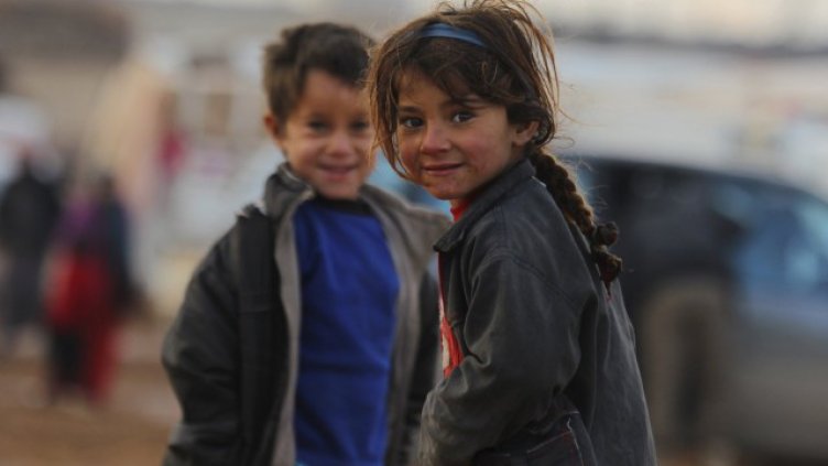 Над половината деца бежанци у нас не ходят на училище