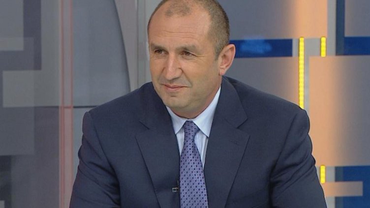 Радев насрочи изборите за 26 март