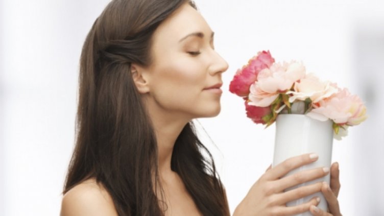 Защо свързваме различни миризми с определени спомени?