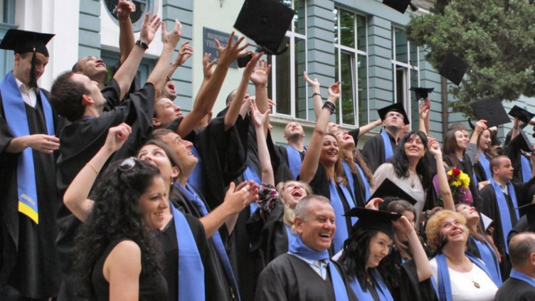 Колежът по туризъм се сдоби с нова сграда