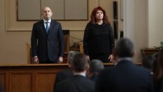 Радев и Йотова положиха клетва за втория си мандат