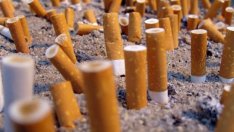 Ясно е кой замърсява – пушачите! 1,3 млрд. дyши мятат 4,5 трлн. угарки