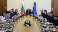 Радев: Особен акцент поставяме върху автомагистрала &bdquo;Хемус&ldquo;