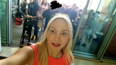 Стотици фенове "налазиха" Емили “тротинетката” във Варна