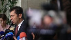 И Кирил Петков призова за доброволно даване на депутатските имунитети