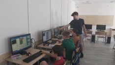 Всички места за безплатния курс по роботика и програмиране във Варна са запълнени