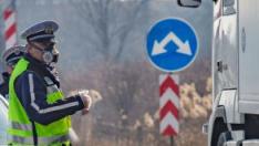 Аварирал тир възпрепядства движението по пътя Варна - Добрич