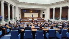 Пат: Депутатите отново не успяха да си изберат председател