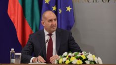 Румен Радев: Една трета от обществените поръчки са само с една оферта