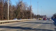 Арестуваха пиян дядо, карал в насрещното на АМ “Хемус”