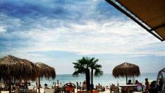 Изгоря още едно култово заведение на крайбрежната алея във Варна