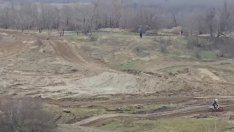 Осуетяват опит за изграждане на незаконна мотописта край Побитите камъни