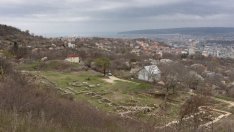 Държавата готова да даде на Варна парцели до манастира "Света Богородица"