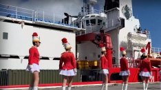 Полярният ни кораб акостира в Аржентина (ВИДЕО)