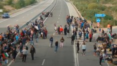 12 ден протести: Остават блокадите на АМ "Тракия" и Прохода на Републиката