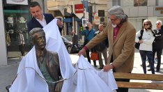 С три камери охраняват скулптурата на арх. Дабко Дабков в центъра