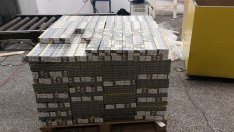 На ГКПП "Капитан Андреево": Заловиха над 570 000 къса цигари, скрити в режещи машини