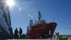 Научноизследователският кораб ще направи мониторинг за чистотата на морската вода