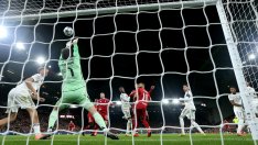 Ливърпул излъга Реал, Байерн с ценна победа в Париж