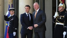 Желязков пристигна в Париж за срещата “Мир и сигурност за Украйна”