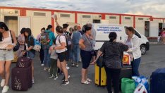 Украински бежанци бързат да си тръгнат от България. Кой и какво ли ги гони?