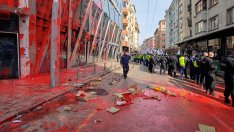 И Урсула осъди днешните вандалски прояви на протеста на "Възраждане"