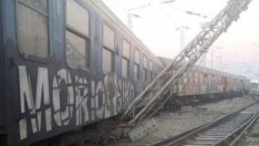 Влака дерайлира на Централна гара - София