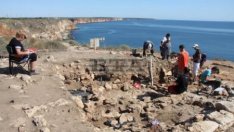 Арехолози откриха гроб на видно момиче на Калиакра