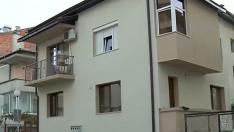 Задържаха двамата родители на убитите деца в Сандански