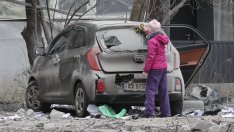 Нощната руска атака срещу Украйна отне живота на 10 души