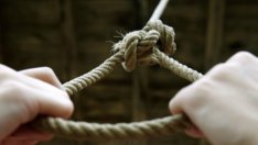 Трагедия: Млад мъж се обеси, помислил че е убил жена си