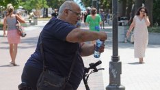 Близо 30 души търсили Спешна помощ заради жегите във Варна през уикенда