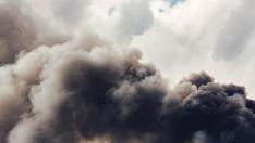 Потушиха пожара в румънската рафинерия