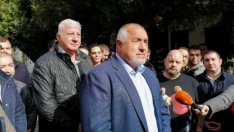 Борисов: Лъжат хората, слагат им ваксини с изтекъл срок (ВИДЕО)