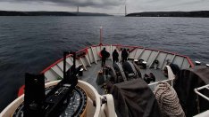 Следим онлайн плаването на НИК 421 към Антарктида в СНИМКИ