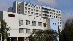 31-годишният мъж, пострадал при пожар на трактор в добричка нива, бере душа във ВМА-Варна