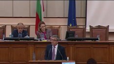 Парламентът прие на първо четене актуализацията на бюджета