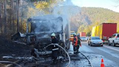 Камион изгоря в Прохода на Републиката