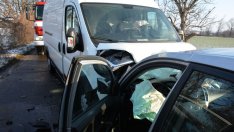 Войната на пътя: Втори жесток челен удар днес. Този път между кола и бус