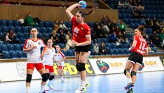 Националките по хандбал разгромиха Малта във Варна